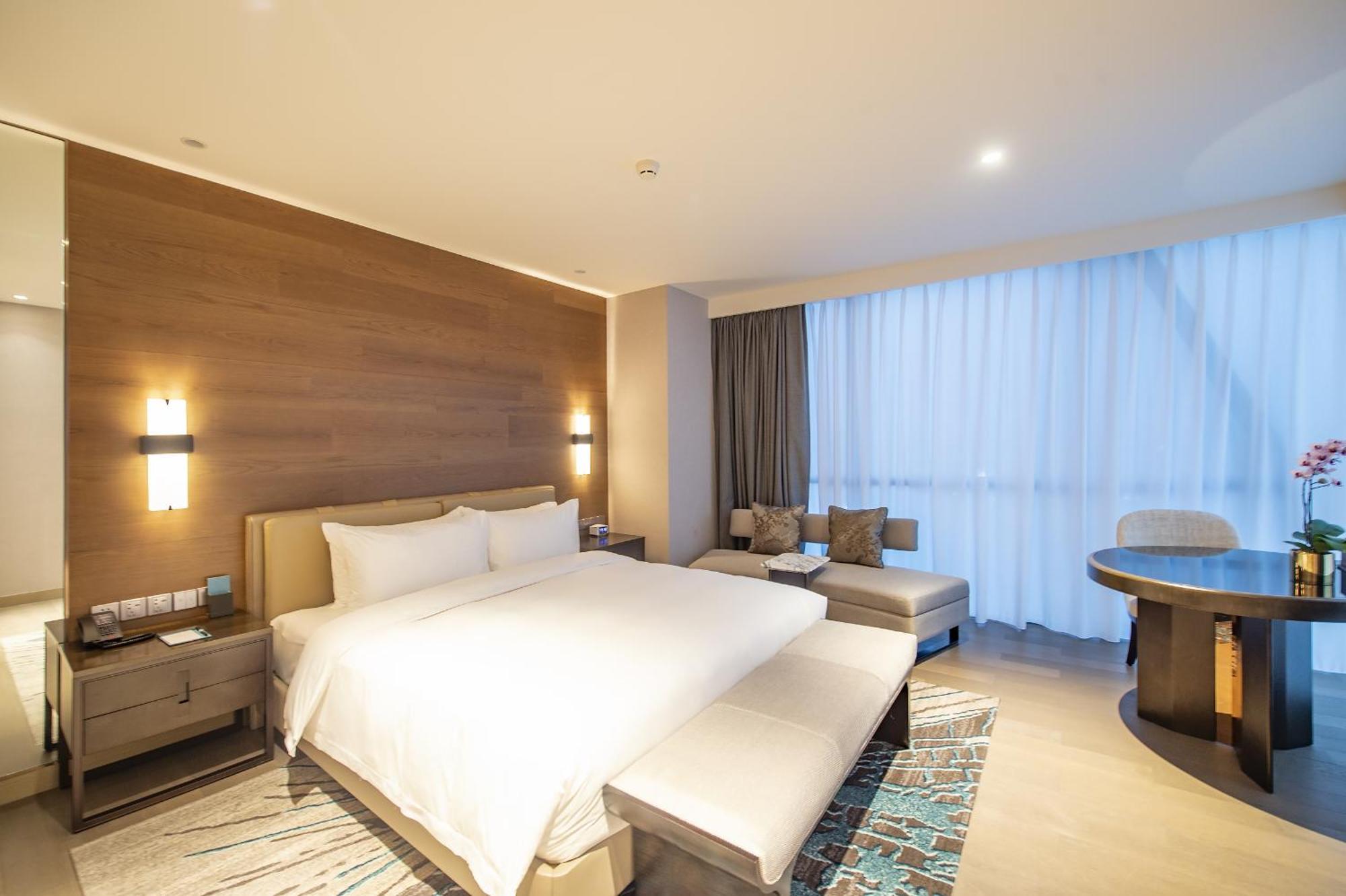 L+Snow Supreme Hotel Shanghai Bagian luar foto
