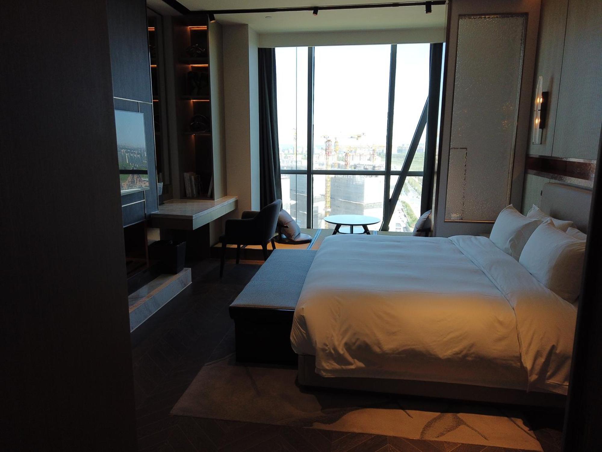 L+Snow Supreme Hotel Shanghai Bagian luar foto